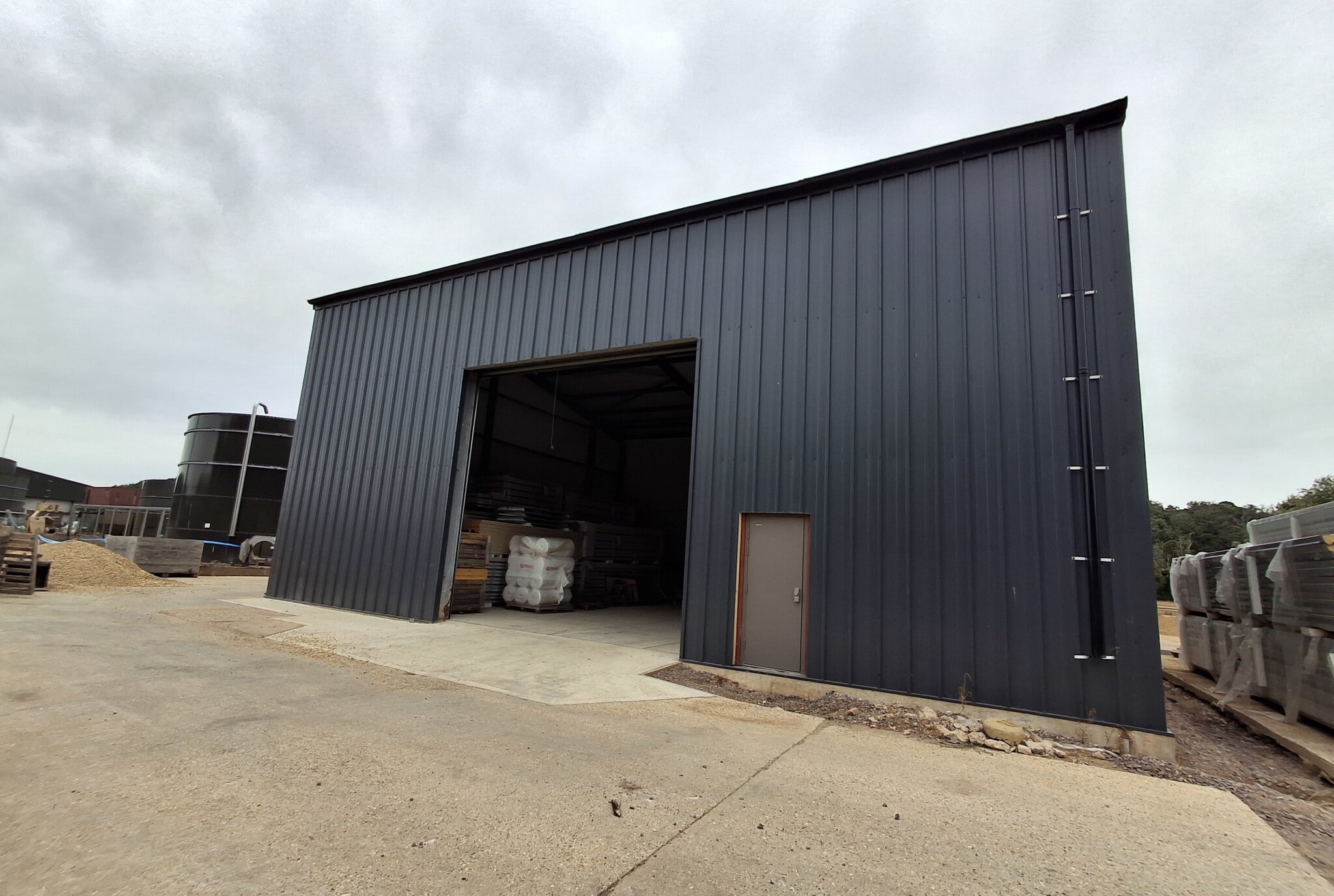 35 Sand Ln, Shefford to rent Building Photo- Image 1 of 3