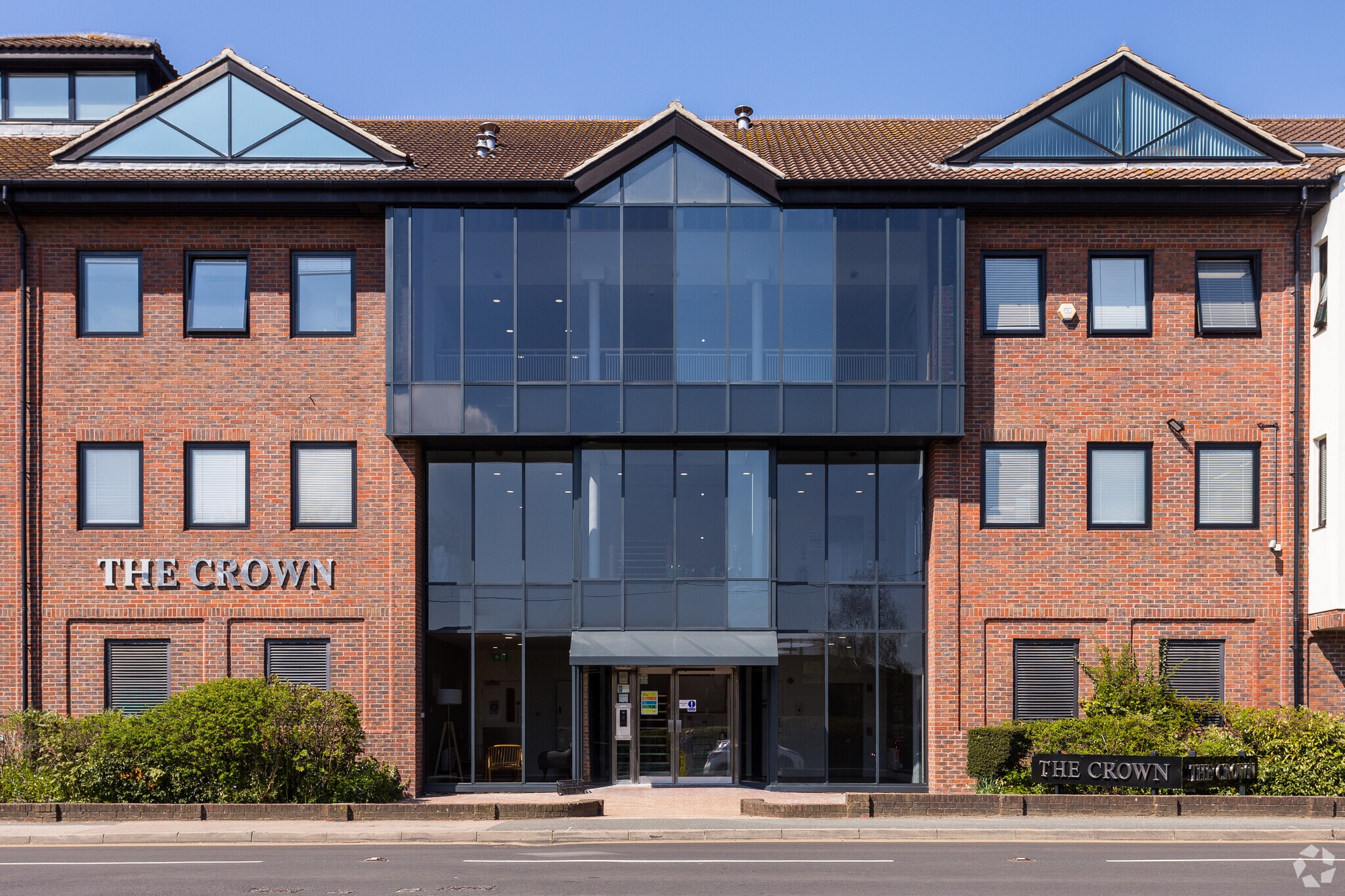 London Rd, Westerham to rent Building Photo- Image 1 of 8