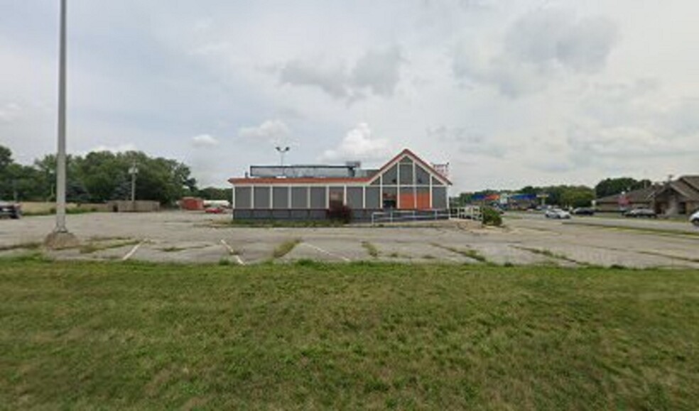 912 W Main St, Peru, IN for rent - Building Photo - Image 2 of 4