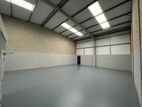 Rudgate, Thorp Arch to rent Interior Photo- Image 2 of 3