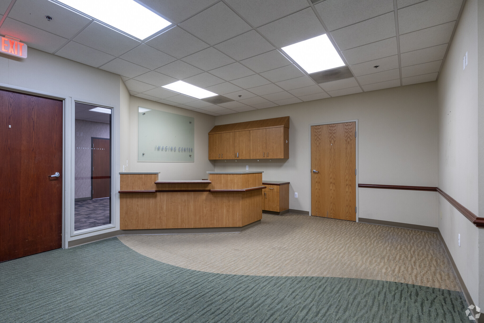 2300 Haggerty Rd, West Bloomfield, MI to rent Interior Photo- Image 1 of 4