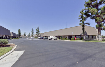 9302-9308 Narnia Dr, Riverside, CA for rent Building Photo- Image 1 of 8