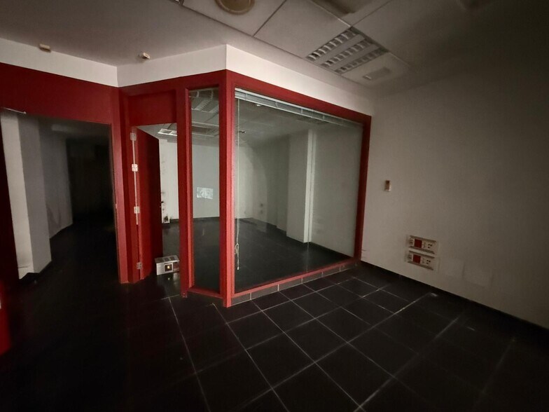Retail in El Puerto de Santa María, Cádiz for sale - Interior Photo - Image 3 of 14