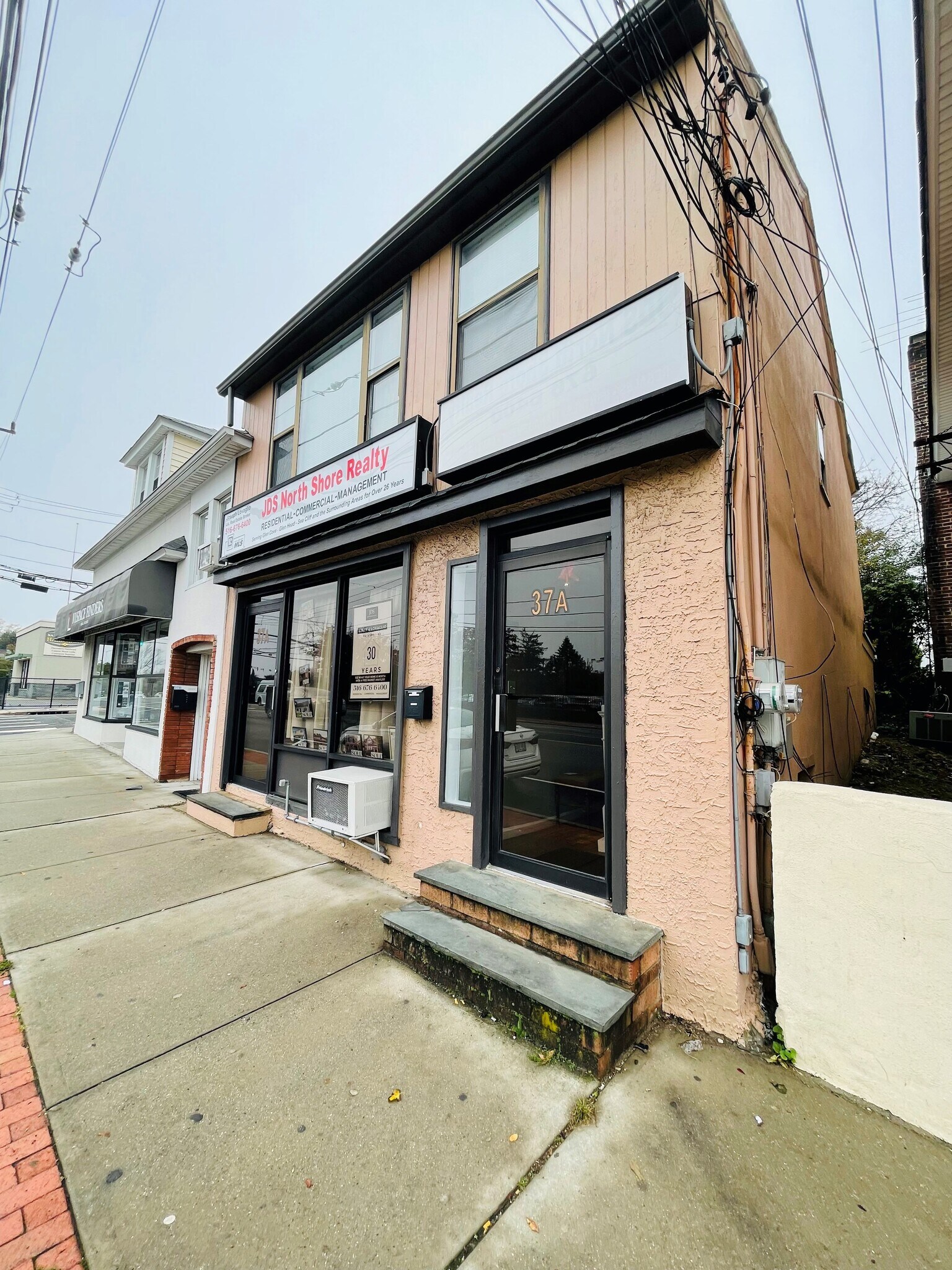 37A Cedar Swamp Rd, Glen Cove, NY for sale Primary Photo- Image 1 of 1