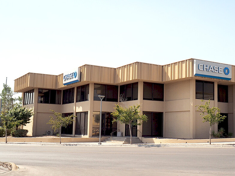 2829 Montana Ave, El Paso, TX for sale - Building Photo - Image 1 of 1