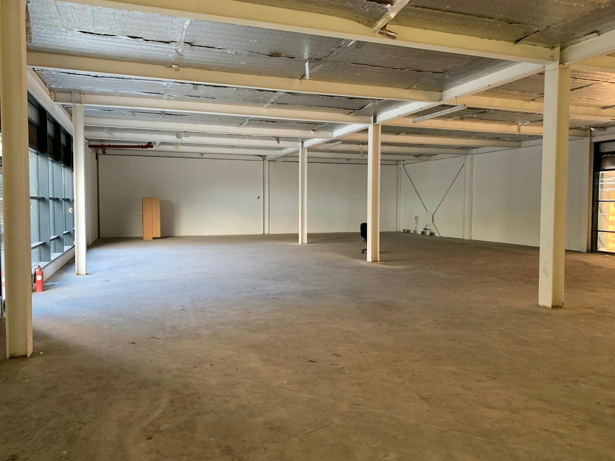 2 Burgage Sq, Wakefield to rent Interior Photo- Image 1 of 2