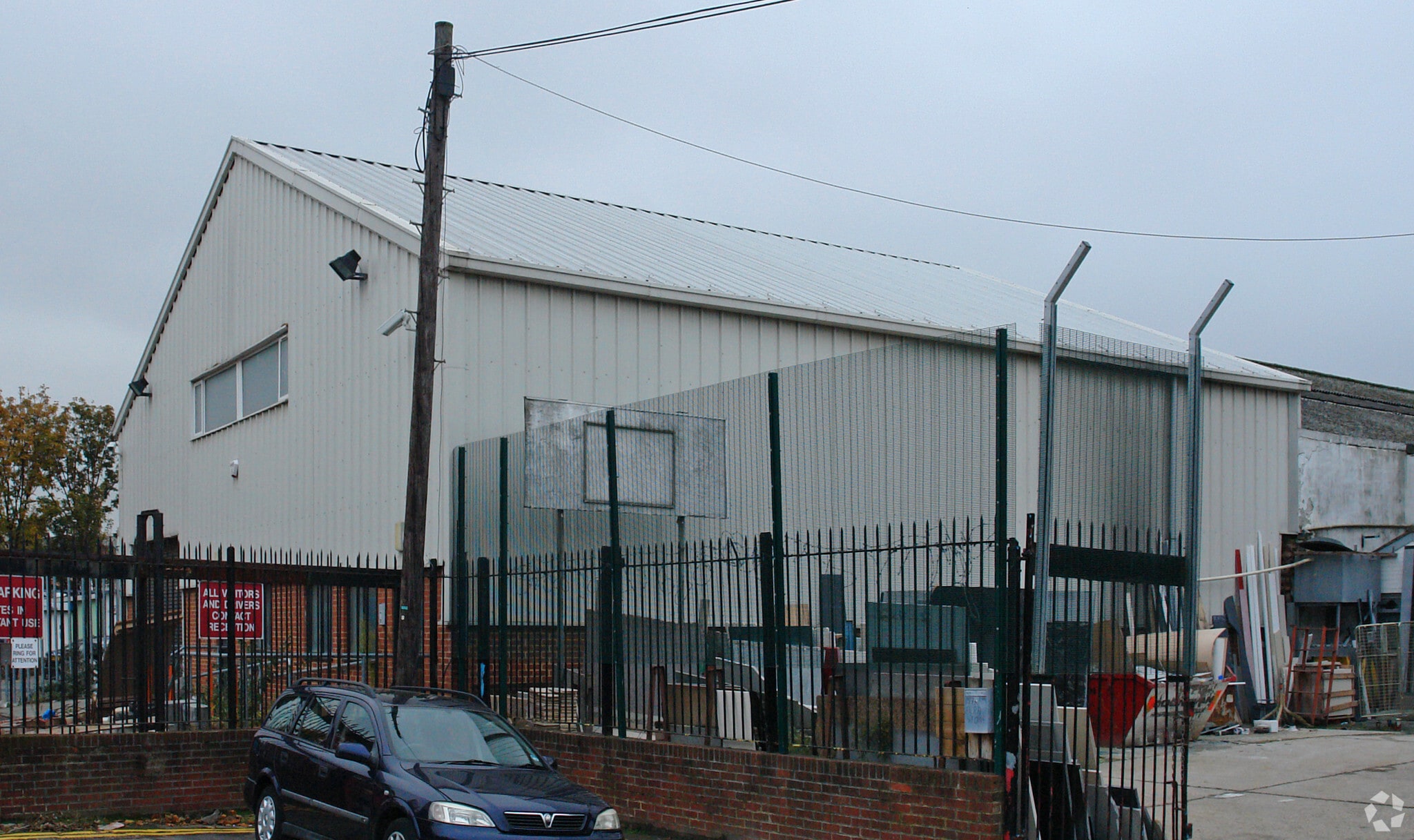 39-41 Markfield Rd, London to rent Primary Photo- Image 1 of 9