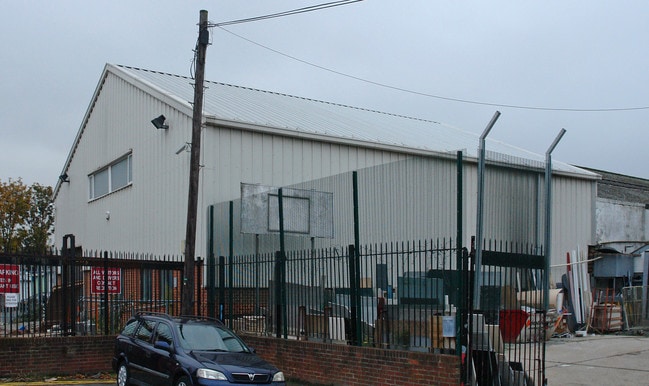 More details for 39-41 Markfield Rd, London - Industrial to Rent