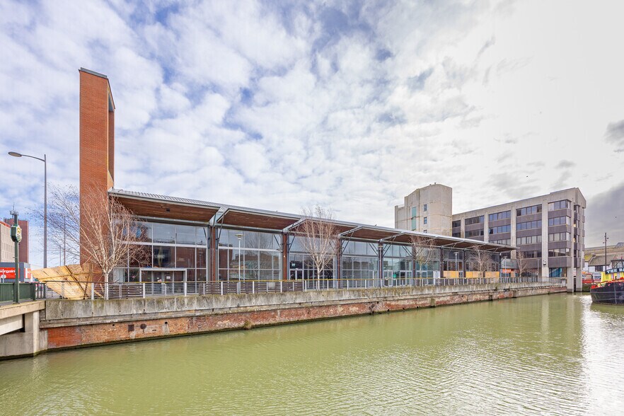 Victoria St, Grimsby for sale - Primary Photo - Image 1 of 1