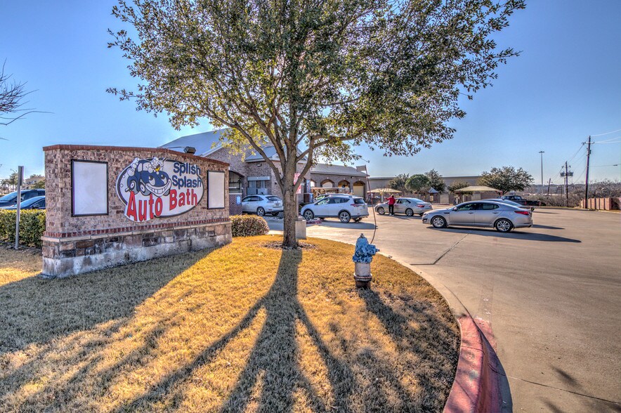 1600 Eldorado Pkwy, McKinney, TX for sale - Primary Photo - Image 1 of 1