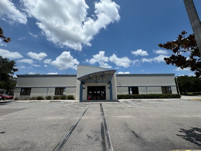 4237 S Pipkin Rd, Lakeland, FL for sale - Building Photo - Image 1 of 16