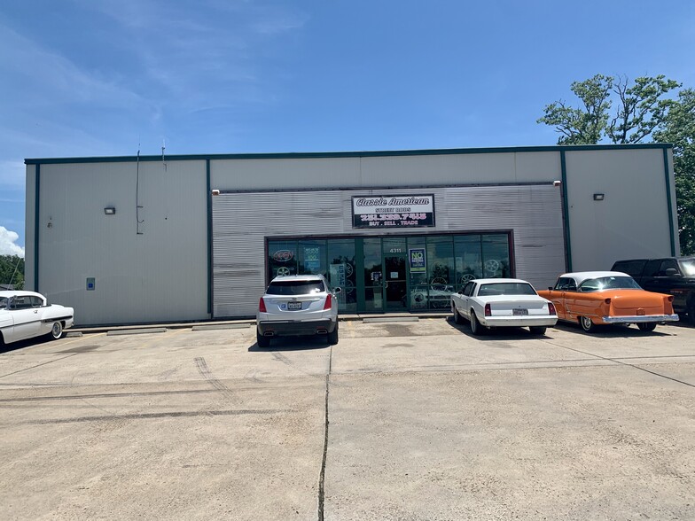 4311 Highway 146, Bacliff, TX for sale - Building Photo - Image 1 of 1