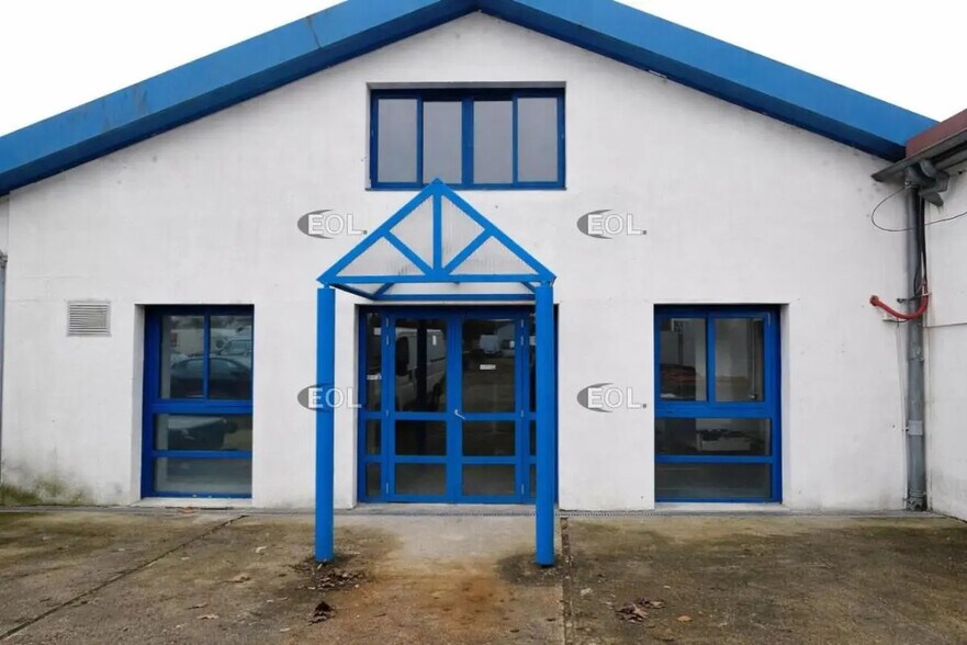 Light Industrial in Choisy-le-Roi to rent - Building Photo - Image 1 of 8