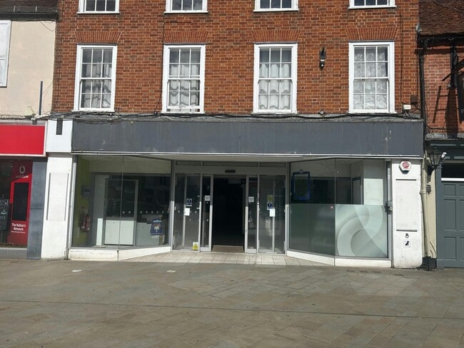 More details for 9-10 Market Pl, Wokingham - Retail to Rent