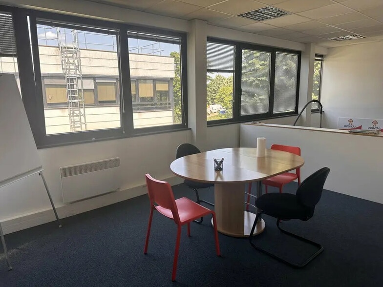 Office in Strasbourg to rent - Interior Photo - Image 2 of 6