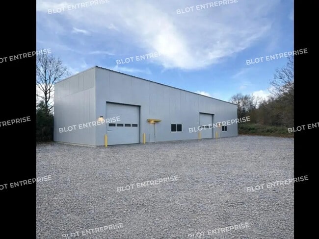 Location Entrepôt 220 m² à 440 m²