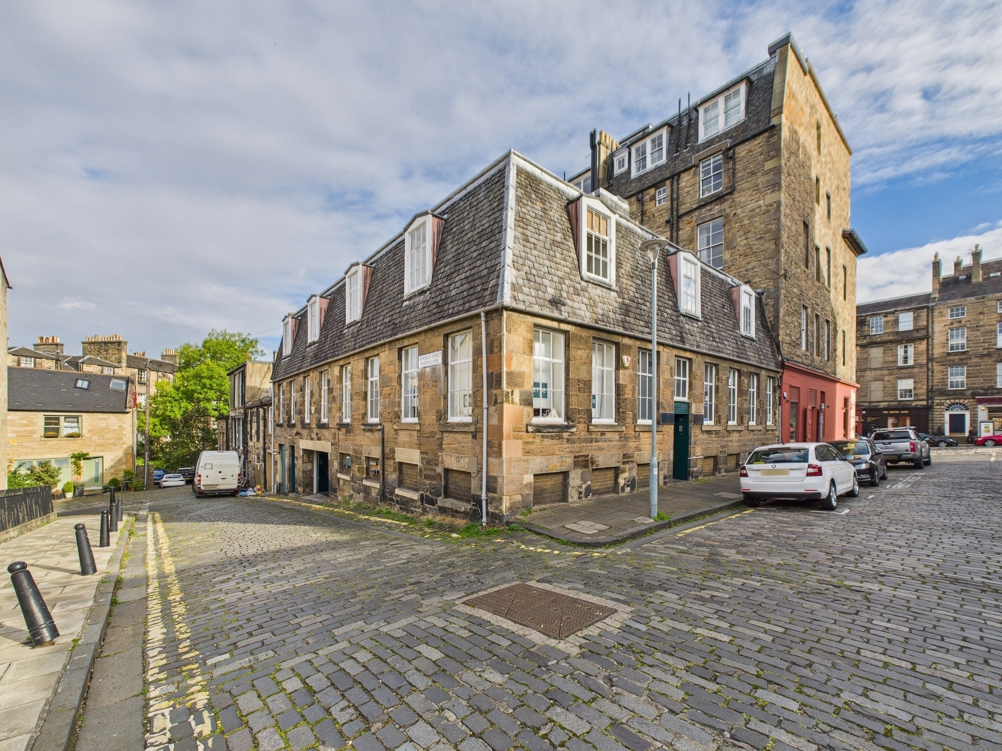 4 Jamaica St, Edinburgh to rent Building Photo- Image 1 of 8