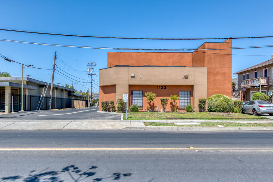 1133 E Olive Ave, Fresno, CA for sale - Building Photo - Image 1 of 20