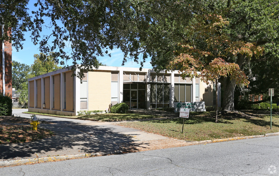 515 Pine Ave, Albany, GA for rent - Building Photo - Image 3 of 6