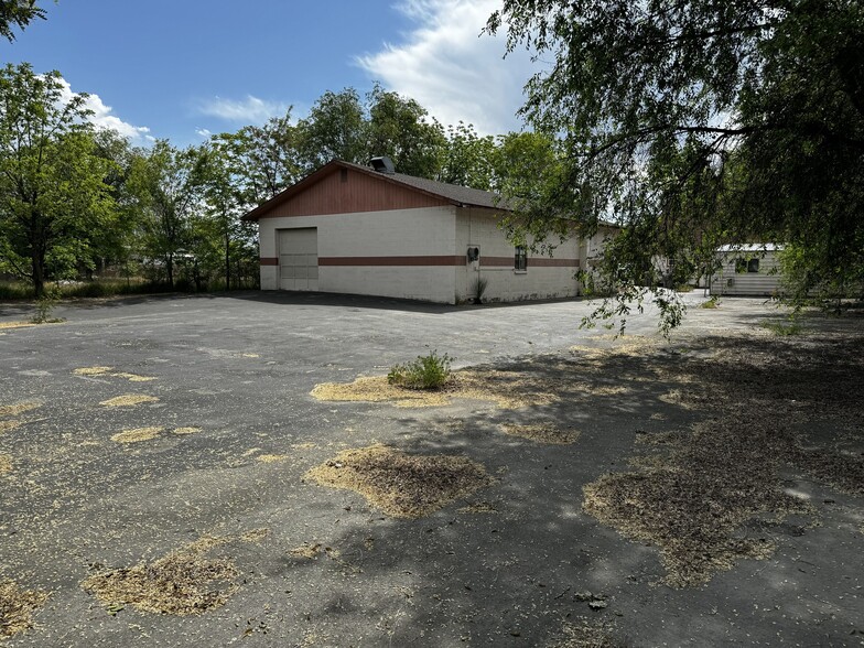 E Veterans Memorial Hwy, Garden City, ID for rent - Building Photo - Image 2 of 9