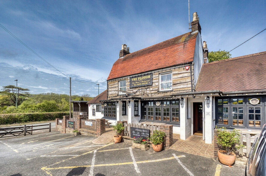 London Rd, Pyecombe to rent - Building Photo - Image 3 of 11