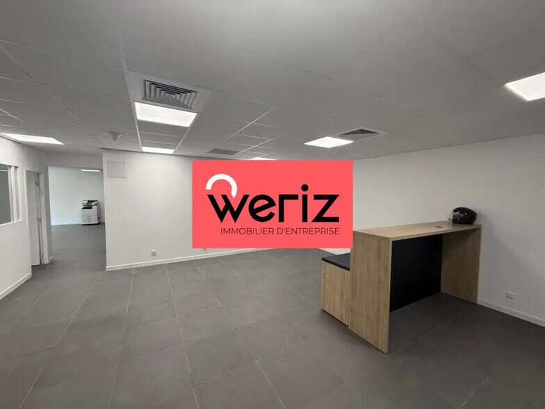 Office in Marseille to rent - Building Photo - Image 3 of 11