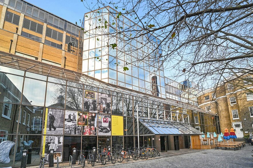 Brick Ln, London for sale - Building Photo - Image 1 of 1