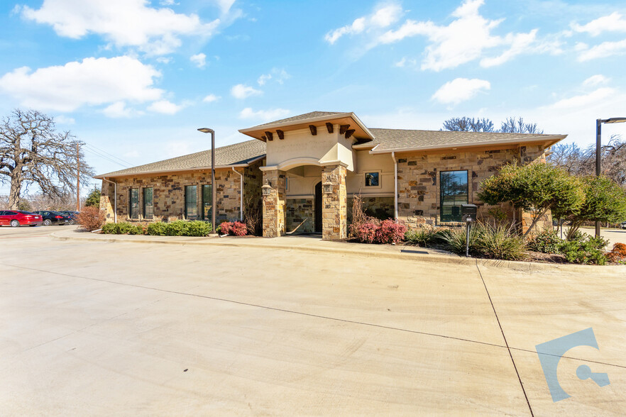 2419 W Southlake Blvd, Southlake, TX for rent - Building Photo - Image 3 of 21