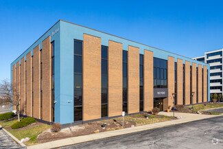 More details for 10700 W Higgins Rd, Rosemont, IL - Office for Sale