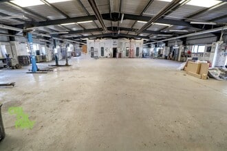 22 Wivelsfield Rd, Haywards Heath to rent Interior Photo- Image 1 of 4