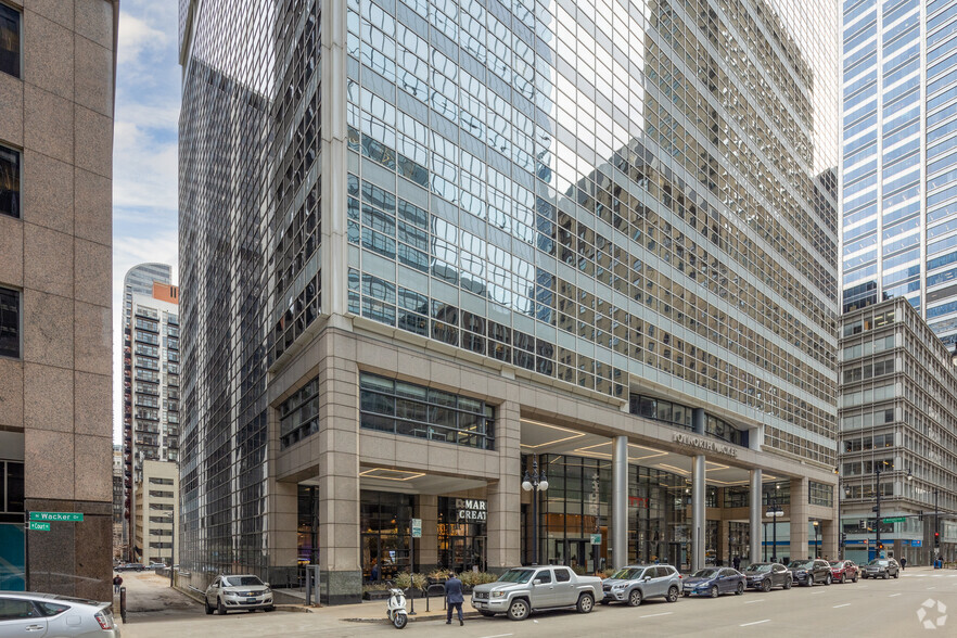 101 N Wacker Dr, Chicago, IL for rent - Building Photo - Image 2 of 4