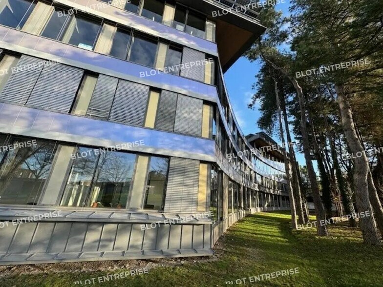 Office in Saint-Herblain to rent - Building Photo - Image 3 of 15