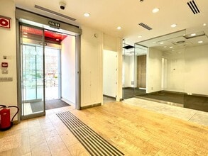 Office in San Sebastián de los Reyes, Madrid to rent Interior Photo- Image 2 of 20
