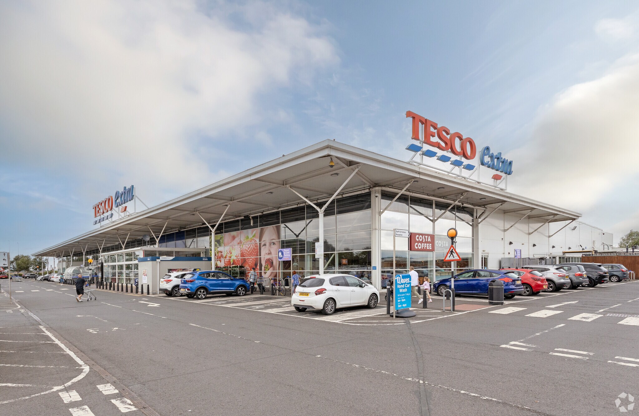 Doncaster Rd, Scunthorpe for sale Primary Photo- Image 1 of 1