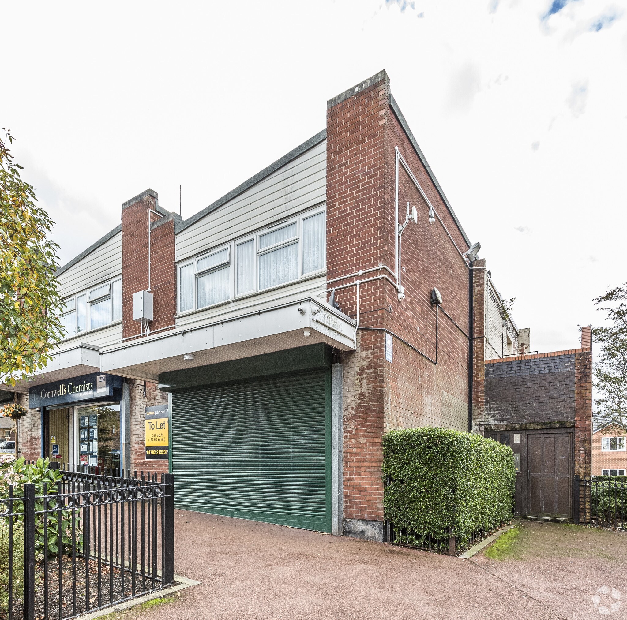 6 The Parade, Newcastle Under Lyme for sale Primary Photo- Image 1 of 1