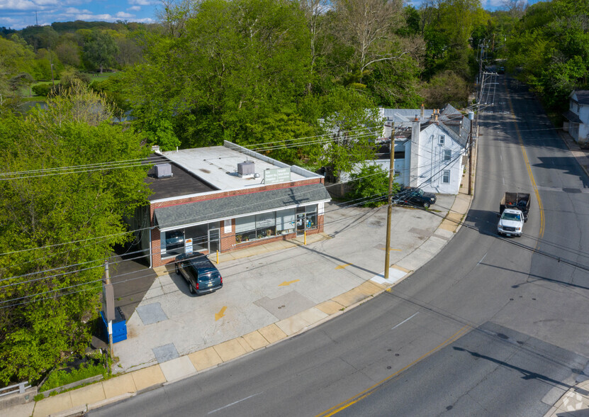 600-602 Bethlehem Pike, Glenside, PA for rent - Aerial - Image 3 of 4