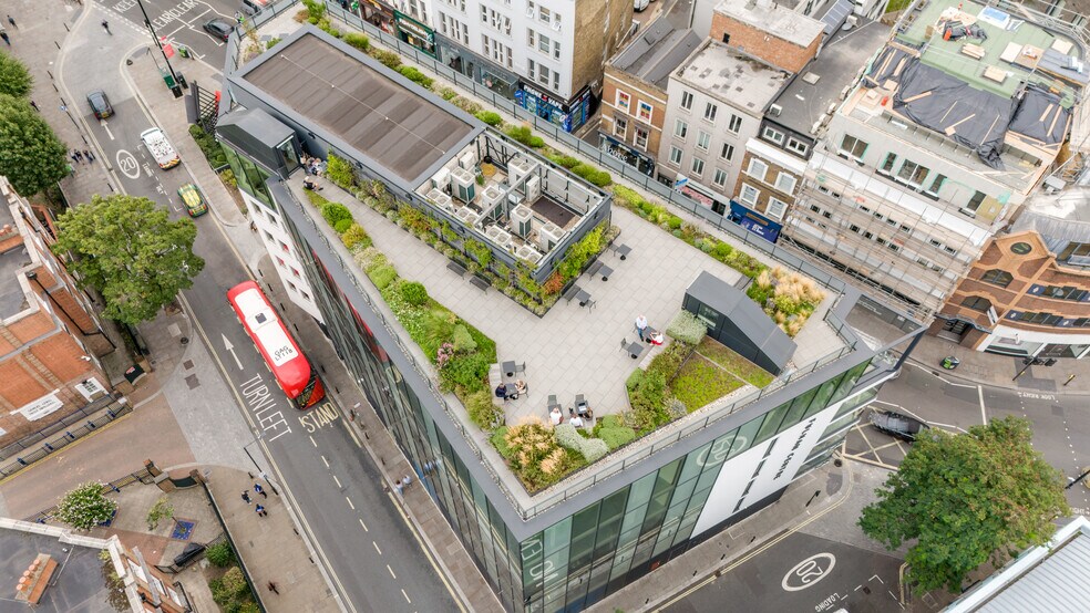 20 Fulham Broa, London to rent - Building Photo - Image 3 of 19