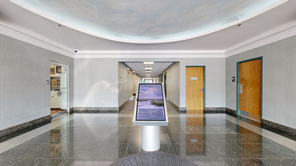 110A Meadowlands Pky, Secaucus, NJ to rent - Matterport 3D Scan - Image 2 of 14