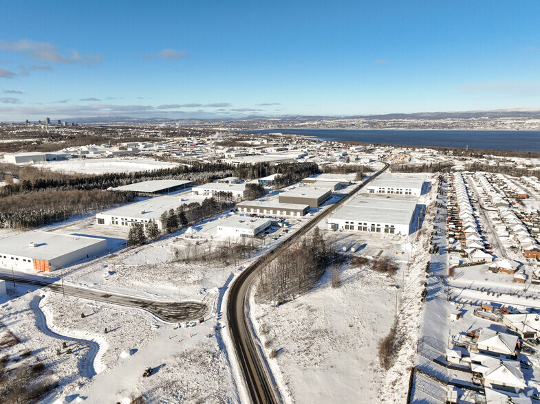 1648 Rue Des Riveurs, Lévis, QC for rent - Aerial - Image 2 of 3