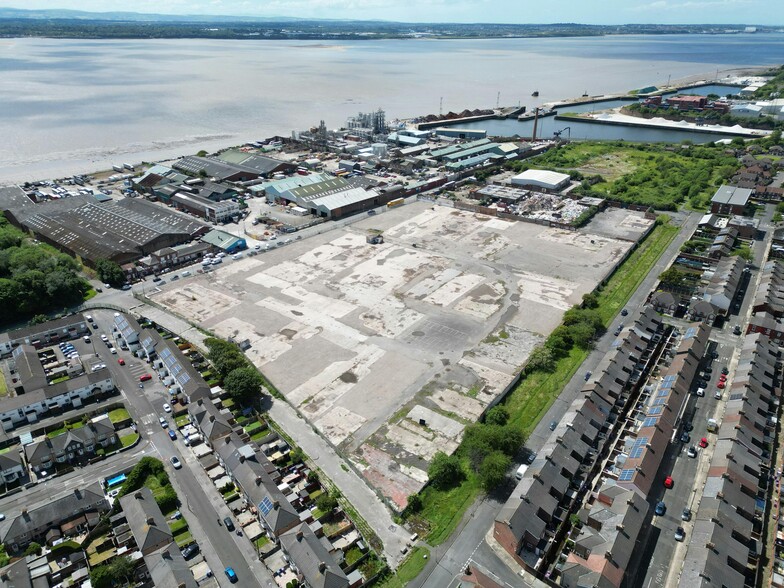 Blackburne St, Liverpool to rent - Building Photo - Image 2 of 4