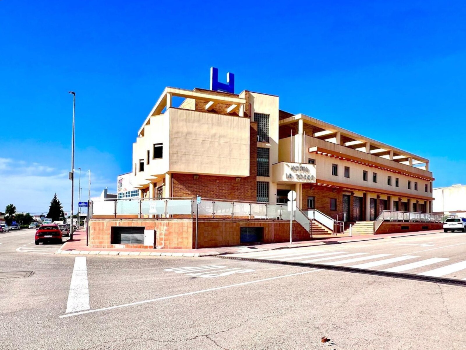 Hospitality in Los Montesinos, Alicante for sale Primary Photo- Image 1 of 31