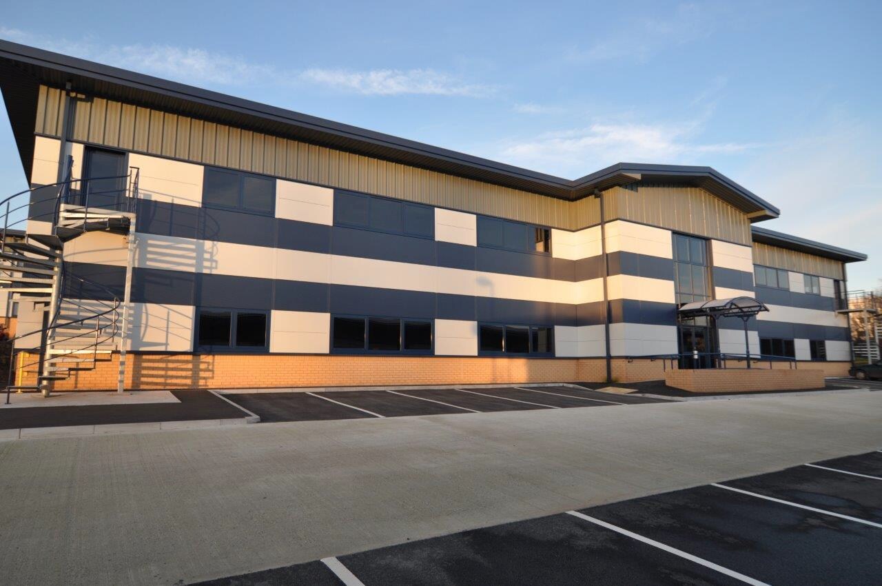 Long Rd, Paignton for sale Primary Photo- Image 1 of 1