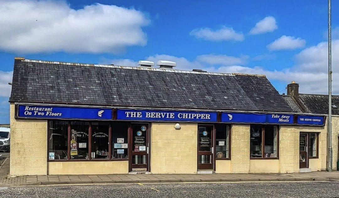 1 Cowgate, Inverbervie to rent Building Photo- Image 1 of 2