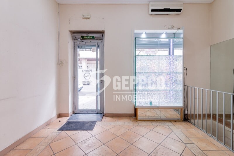 Madrid, MAD 28006 - Unit Puerta 02 -  - Interior Photo - Image 1 of 24