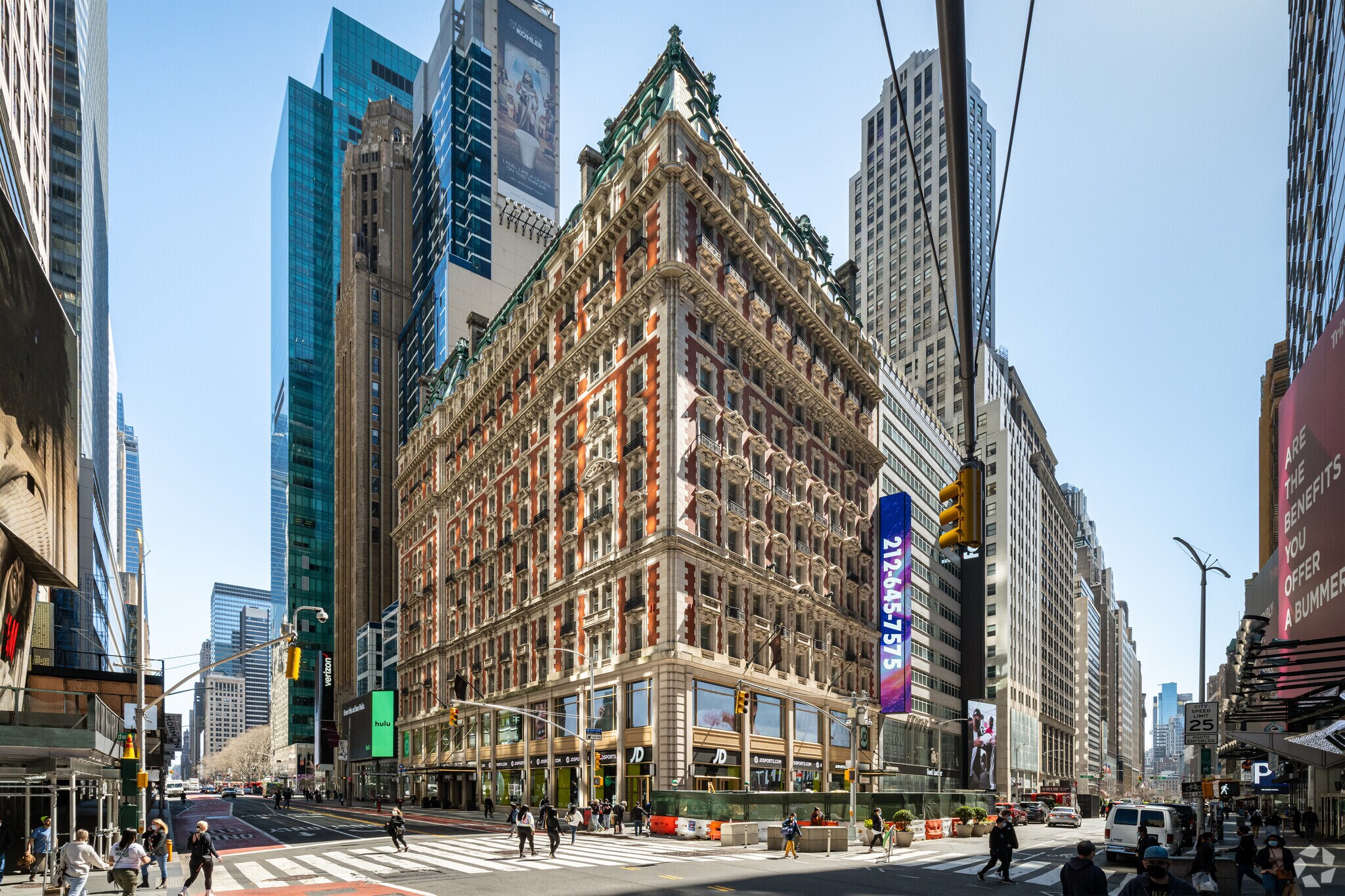 136 W 42nd St, New York, NY for sale Building Photo- Image 1 of 1