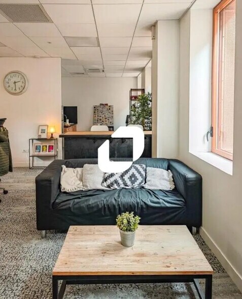 Office in Lille to rent - Interior Photo - Image 3 of 7