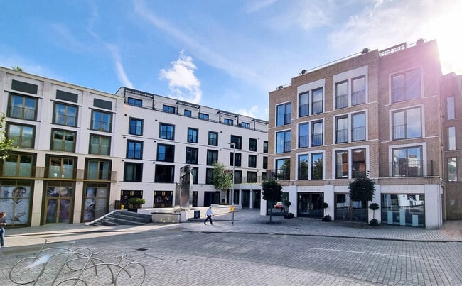More details for 1887 The Pantiles, Tunbridge Wells - Retail to Rent