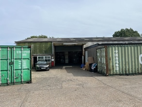 A22, Hailsham to rent Building Photo- Image 1 of 3
