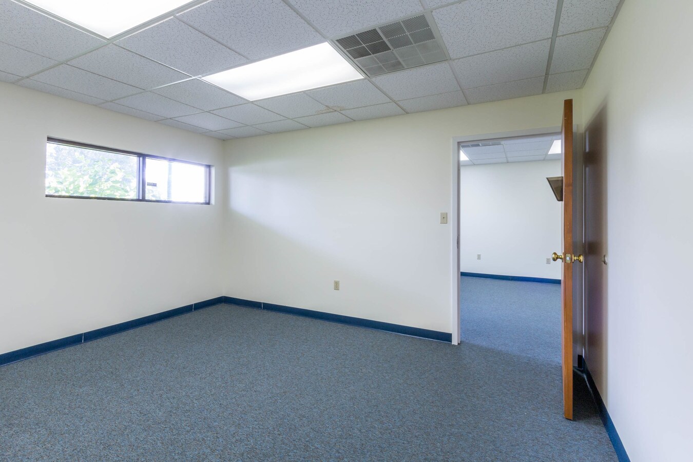 1501 Belcher Rd, Largo 33771