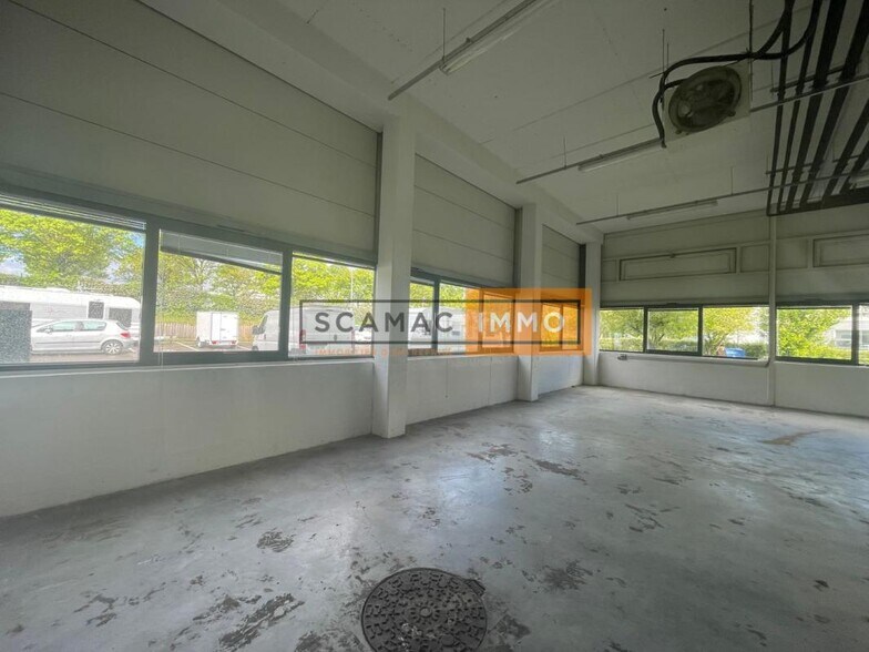 Industrial in Cergy to rent - Interior Photo - Image 3 of 8